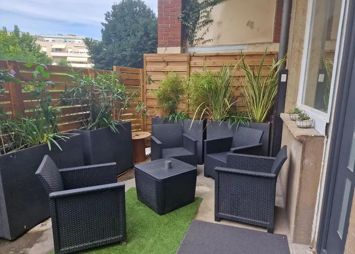 Appartement Cosy En Centre Ville Avec Terrasse